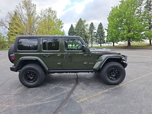 Used 2023 Jeep Wrangler Unlimited Rubicon w/ Xtreme 35 Tire Package AWD/4WD image 7