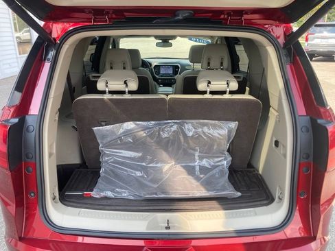 Certified 2019 GMC Acadia Denali AWD/4WD image 10
