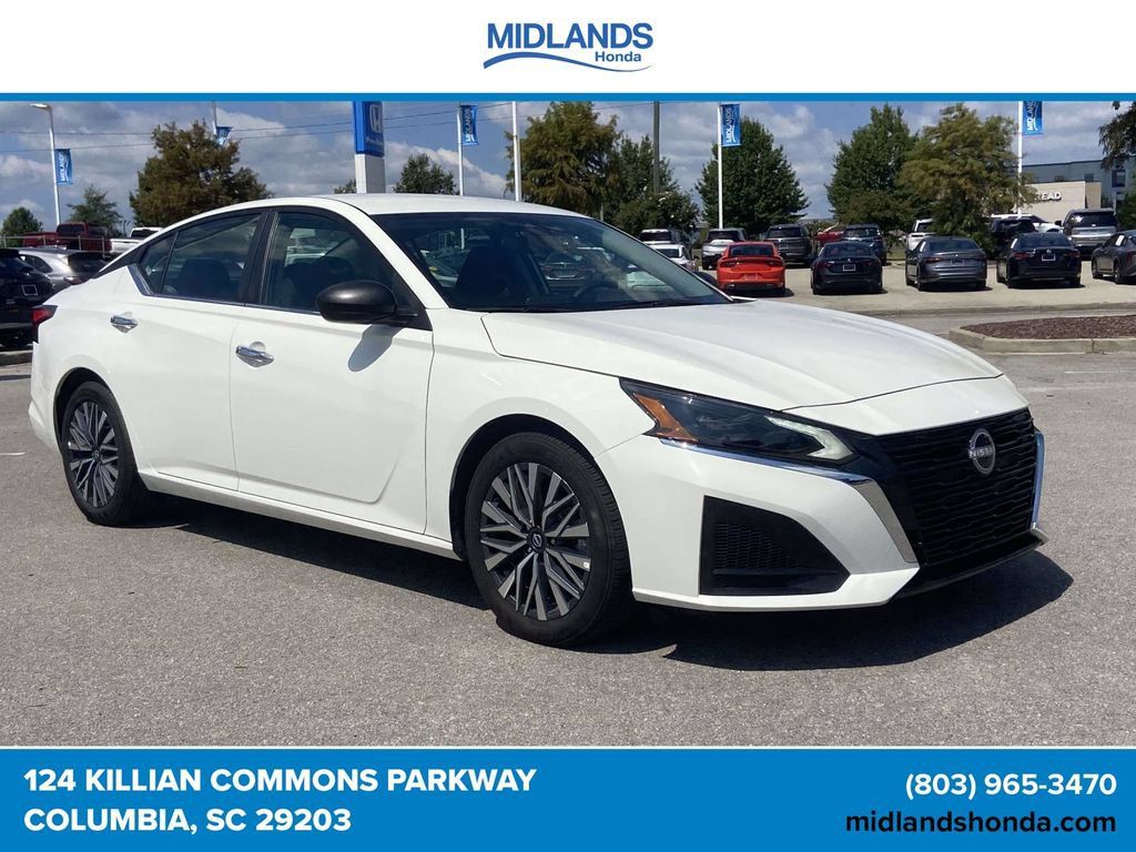 Used 2025 Nissan Altima 2.5 SV FWD 360° Tour