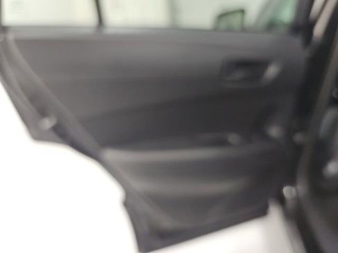 Used 2023 Toyota Corolla Cross LE image 29