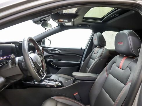 New 2026 Chevrolet Trax RS w/ Sunroof Package image 10