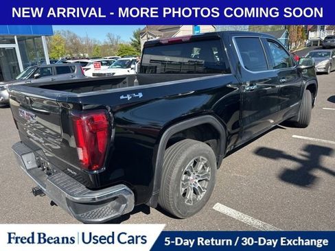 Used 2026 GMC Sierra 1500 SLT AWD/4WD image 12