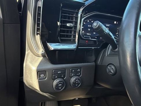 Used 2022 Chevrolet Silverado 1500 LTZ image 20