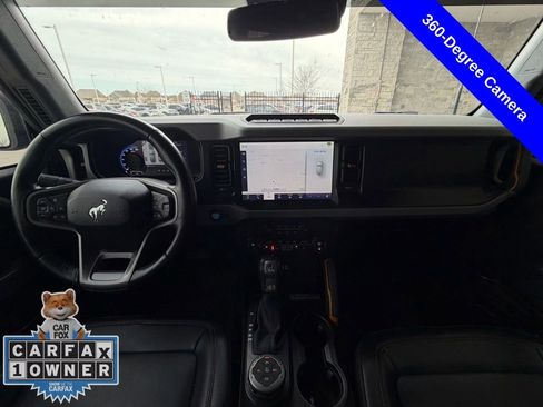 Used 2023 Ford Bronco Badlands image 28