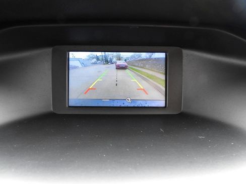 Used 2018 Ford Focus SE FWD image 36