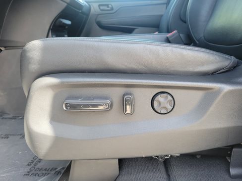 Used 2024 Honda Odyssey EX-L image 19