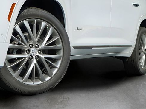 New 2026 Buick Enclave Avenir w/ Super Cruise Package image 3