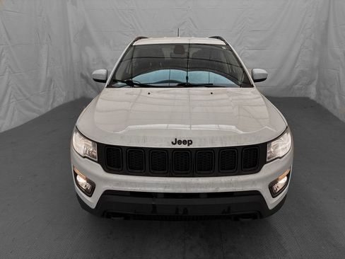 Used 2020 Jeep Compass Sport image 2