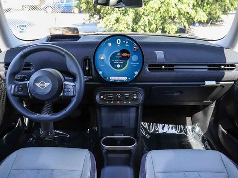 Used 2025 MINI Cooper S FWD image 15