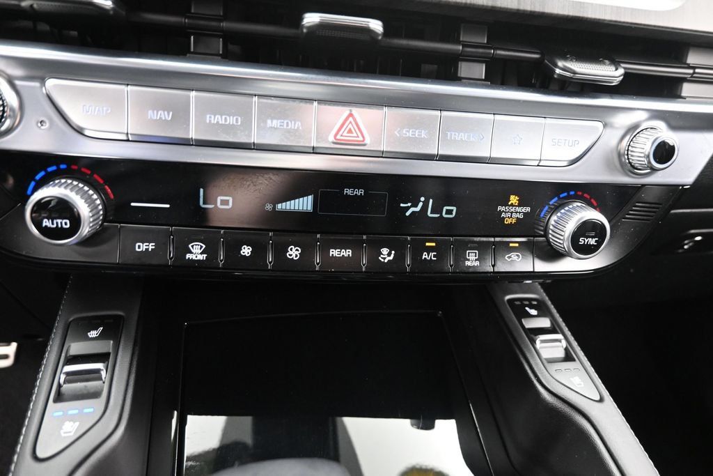 Used 2024 Kia Telluride SX AWD/4WD image 23
