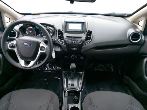 Used 2018 Ford Fiesta SE w/ Equipment Group 201A image 9