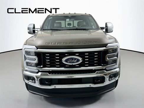 Used 2026 Ford F450 King Ranch w/ Chrome Package AWD/4WD image 3
