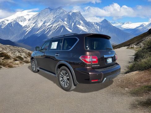Used 2020 Nissan Armada SL w/ Premium Package image 3