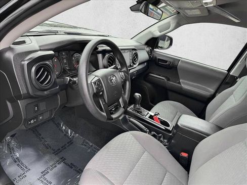 Used 2023 Toyota Tacoma SR AWD/4WD image 11