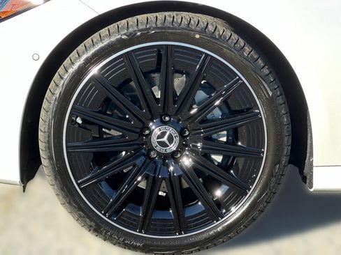 New 2026 Mercedes-Benz CLE 300 4MATIC Coupe image 11