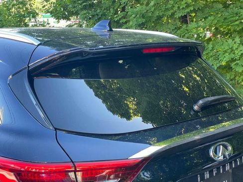 Certified 2020 INFINITI QX50 Luxe w/ Cargo Package AWD/4WD image 31