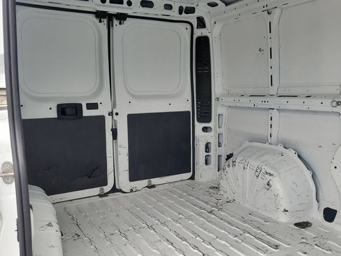 Used 2021 RAM ProMaster 2500 w/ Interior LED Lighting Group FWD image 10