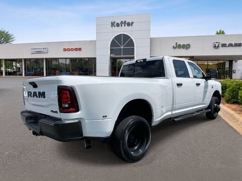 Used 2026 RAM 3500 Tradesman AWD/4WD image 4