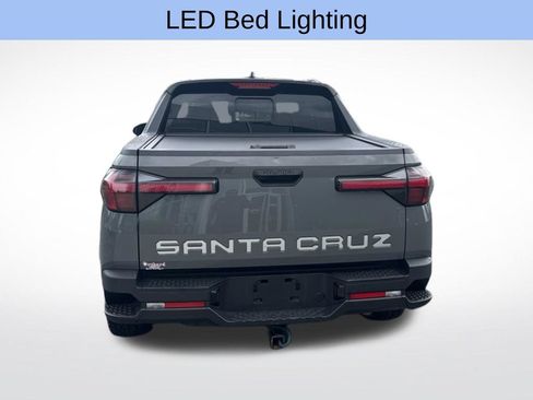 Used 2022 Hyundai Santa Cruz SEL w/ Activity Package FWD image 6