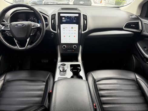Used 2022 Ford Edge SEL AWD/4WD image 13