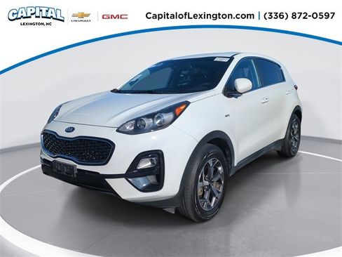 Used 2020 Kia Sportage LX image 1