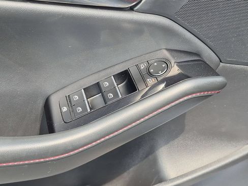 Used 2025 MAZDA MAZDA3 s AWD/4WD image 13