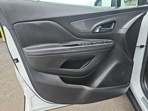 Used 2018 Buick Encore Essence image 46