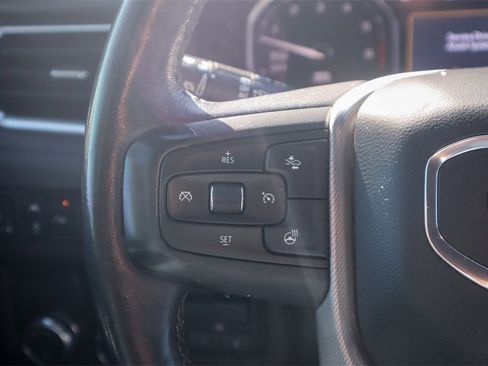 Used 2021 GMC Yukon Denali w/ Denali Ultimate Package image 12