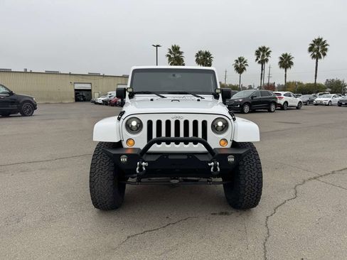 Used 2015 Jeep Wrangler Unlimited Sahara w/ Max Tow Package image 3