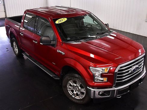 Used 2017 Ford F150 XLT w/ Equipment Group 302A Luxury image 13