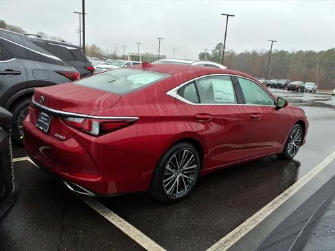 New 2025 Lexus ES 350 w/ Premium Package image 4