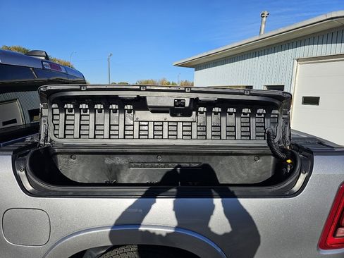 Used 2021 RAM 1500 Laramie image 12