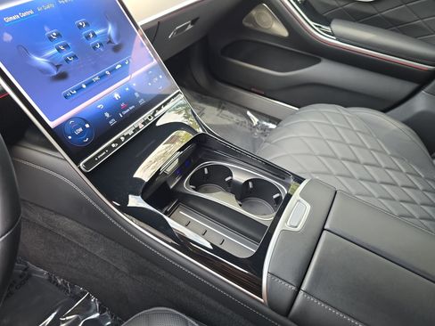 Certified 2025 Mercedes-Benz S 580e 4MATIC Sedan image 25