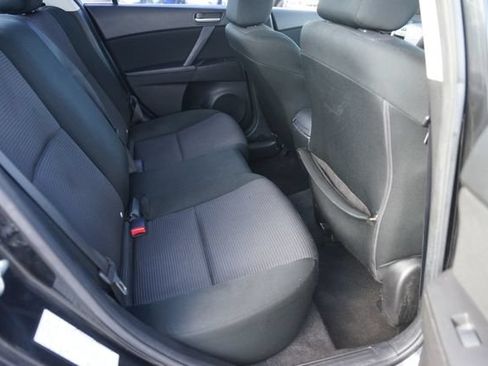 Used 2013 MAZDA MAZDA3 i Sport FWD image 15