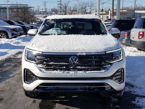 New 2026 Volkswagen Atlas Cross Sport SEL Premium R-Line AWD/4WD image 5