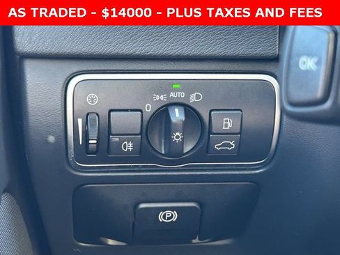 Used 2017 Volvo V60 T5 Cross Country w/ Climate Package image 21