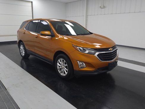 Used 2019 Chevrolet Equinox LT w/ Driver Convenience Package FWD image 13