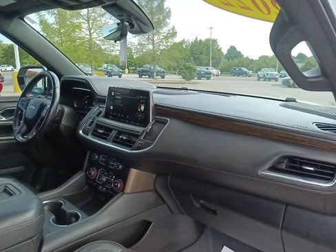 Used 2022 Chevrolet Tahoe High Country w/ Max Trailering Package AWD/4WD image 38