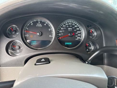 Used 2011 GMC Sierra 1500 SLT w/ SLT White Diamond Edition RWD image 11