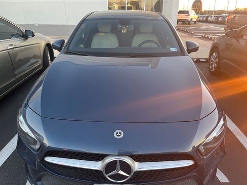 Used 2021 Mercedes-Benz A 220 image 2