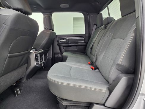 Used 2022 RAM 3500 Big Horn w/ Level B Equipment Group image 9