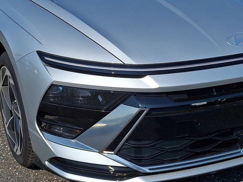 Certified 2026 Hyundai Sonata SEL FWD image 9