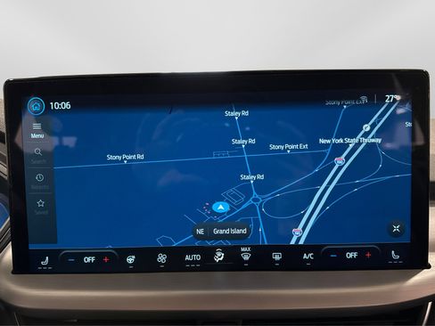 Used 2025 Ford Escape Platinum image 30