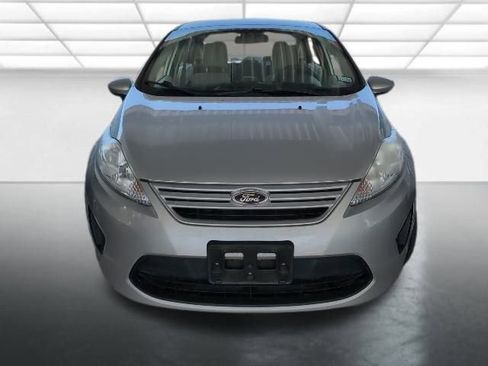 Used 2013 Ford Fiesta S image 2