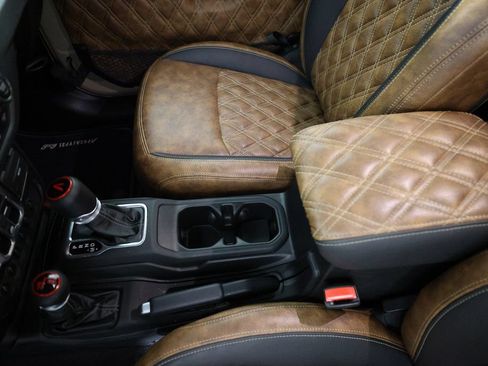 Used 2025 Jeep Gladiator Sport AWD/4WD image 53