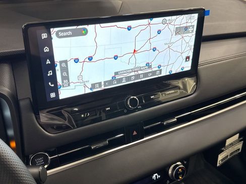 New 2026 Mitsubishi Outlander SE FWD image 13
