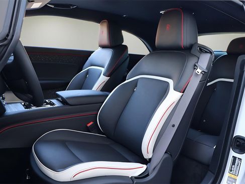 New 2026 Rolls-Royce Spectre image 14