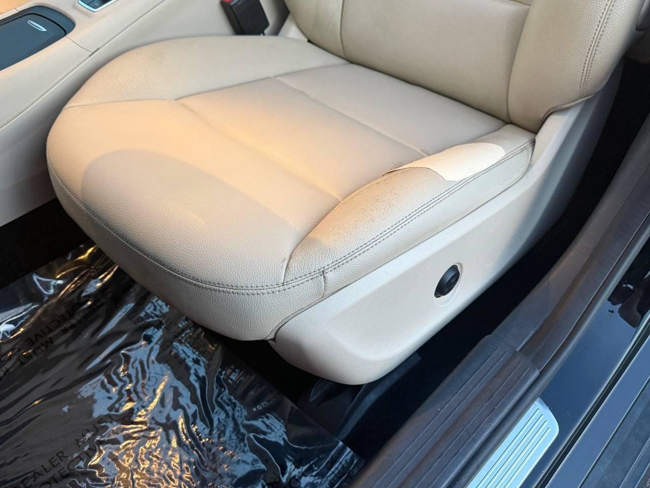 Used 2015 Mercedes-Benz GLA 250 4MATIC w/ Premium Package image 19