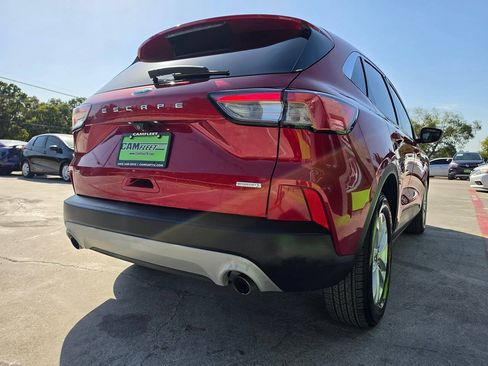Used 2020 Ford Escape SE FWD image 11