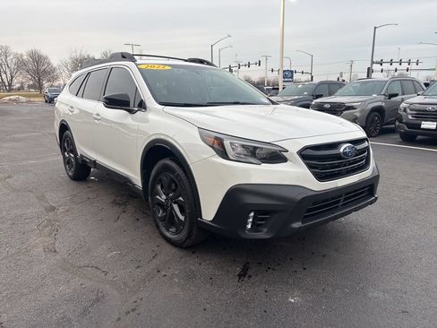 Used 2022 Subaru Outback Onyx Edition XT AWD/4WD image 3